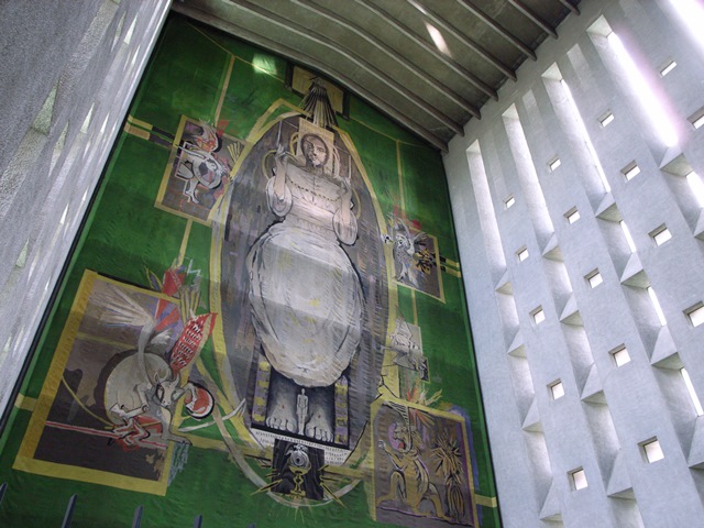 Coventry_Cathedral_tapestry Christ in Glory.jpg