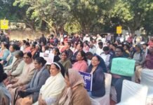 Approximately 2,000 Christians from 200 denominations gather to demand government action over rising hostilities