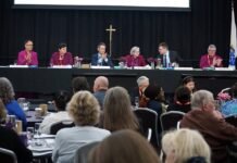 Perth Anglicans vote in favour of a conversion therapy ban